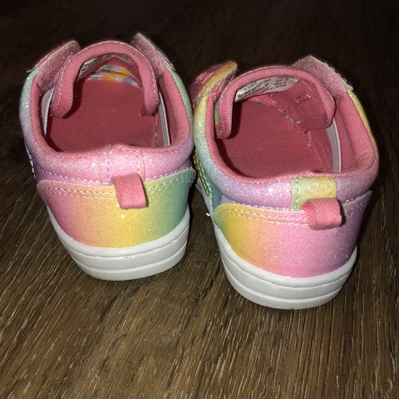 Toddler sneakers - Picture 3 of 4